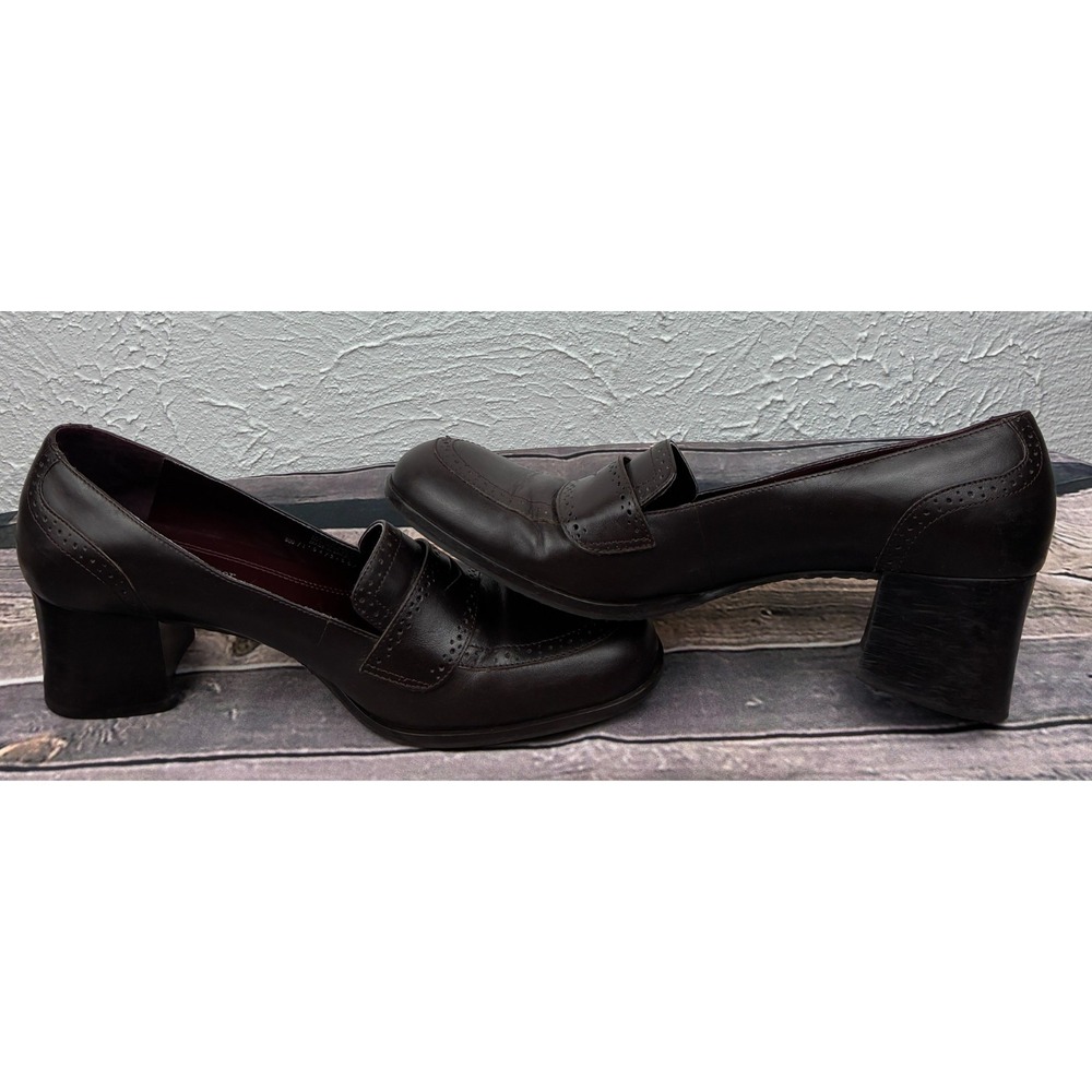 Etienne Aigner E Greeley Womens Loafer Pumps Size 8M Brown Leather Block Heels - Picture 4 of 8